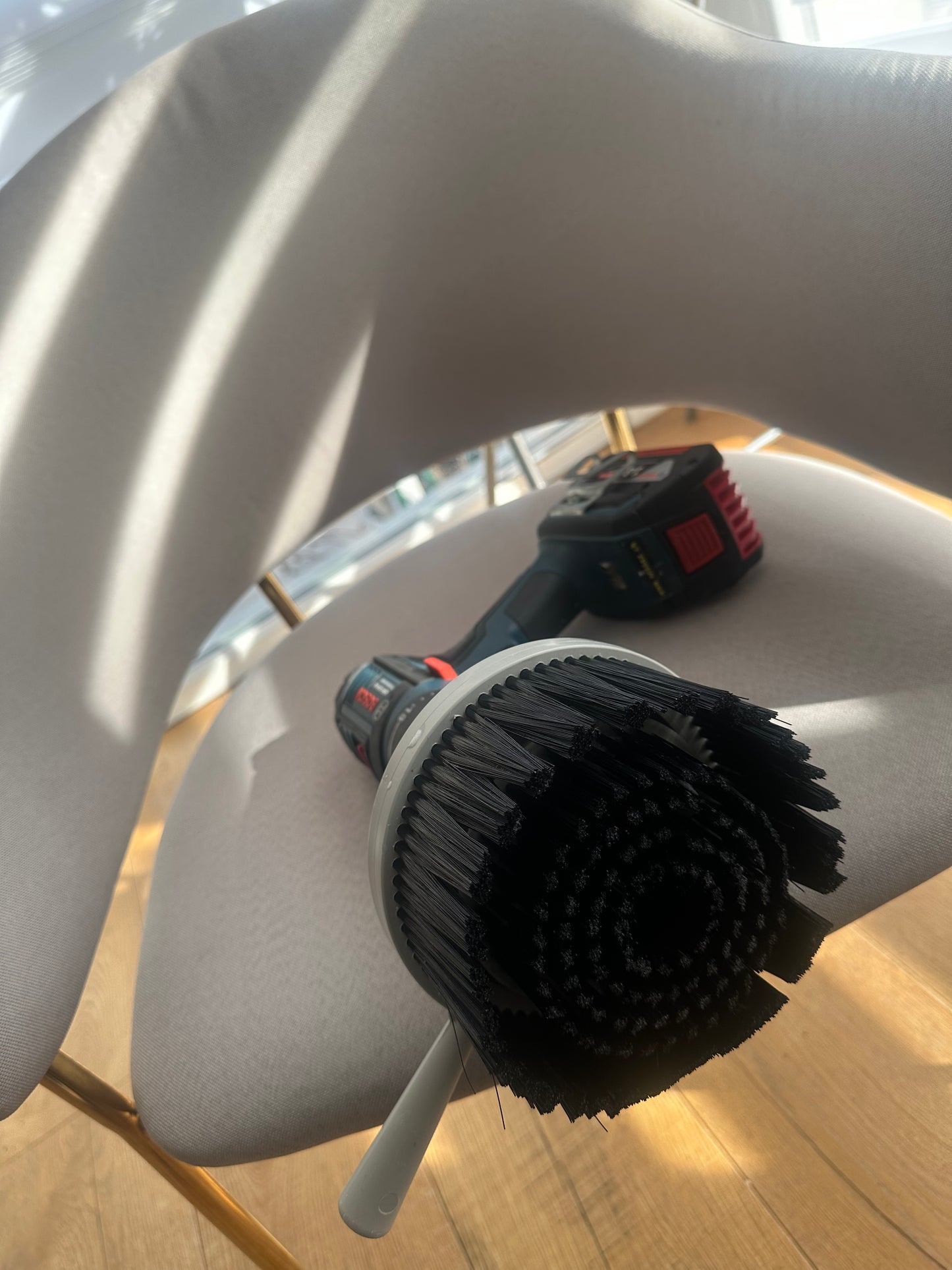 Veltor Pro Brush – Brosse industrielle anti-éclaboussures pour visseuse & polisseuse (No Splash)